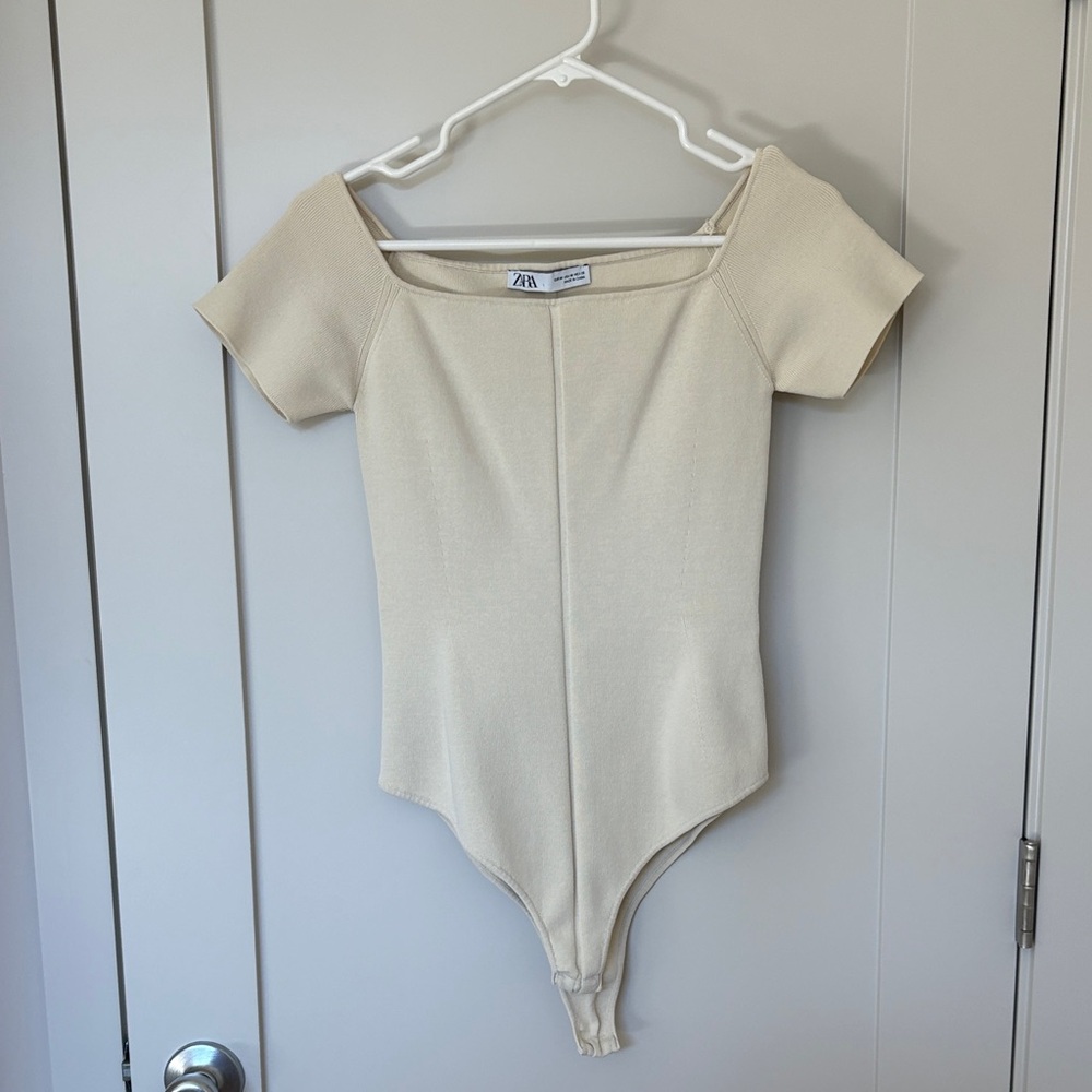 Zara Women’s Beige Bodysuit